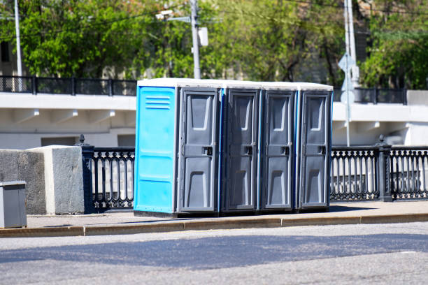 Best Luxury portable toilet rental  in Lenexa, KS